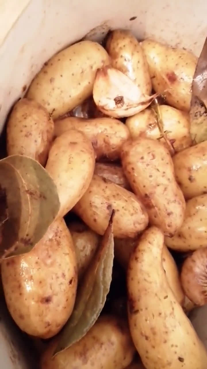 Une image de l'étape 4 de Pommes de terre ratte du touquet🥔.