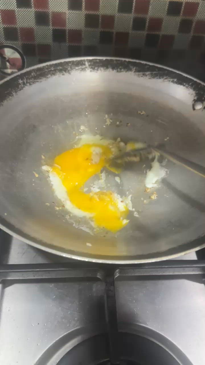 Foto langkah ke 1 dari resep Nasi Goreng Teri.