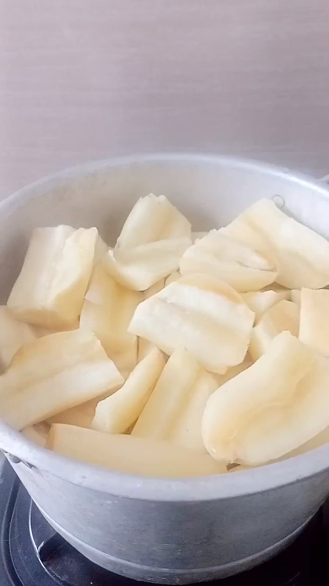 Foto langkah ke 1 dari resep Kerupuk Ganepo (Anyang Ubi).