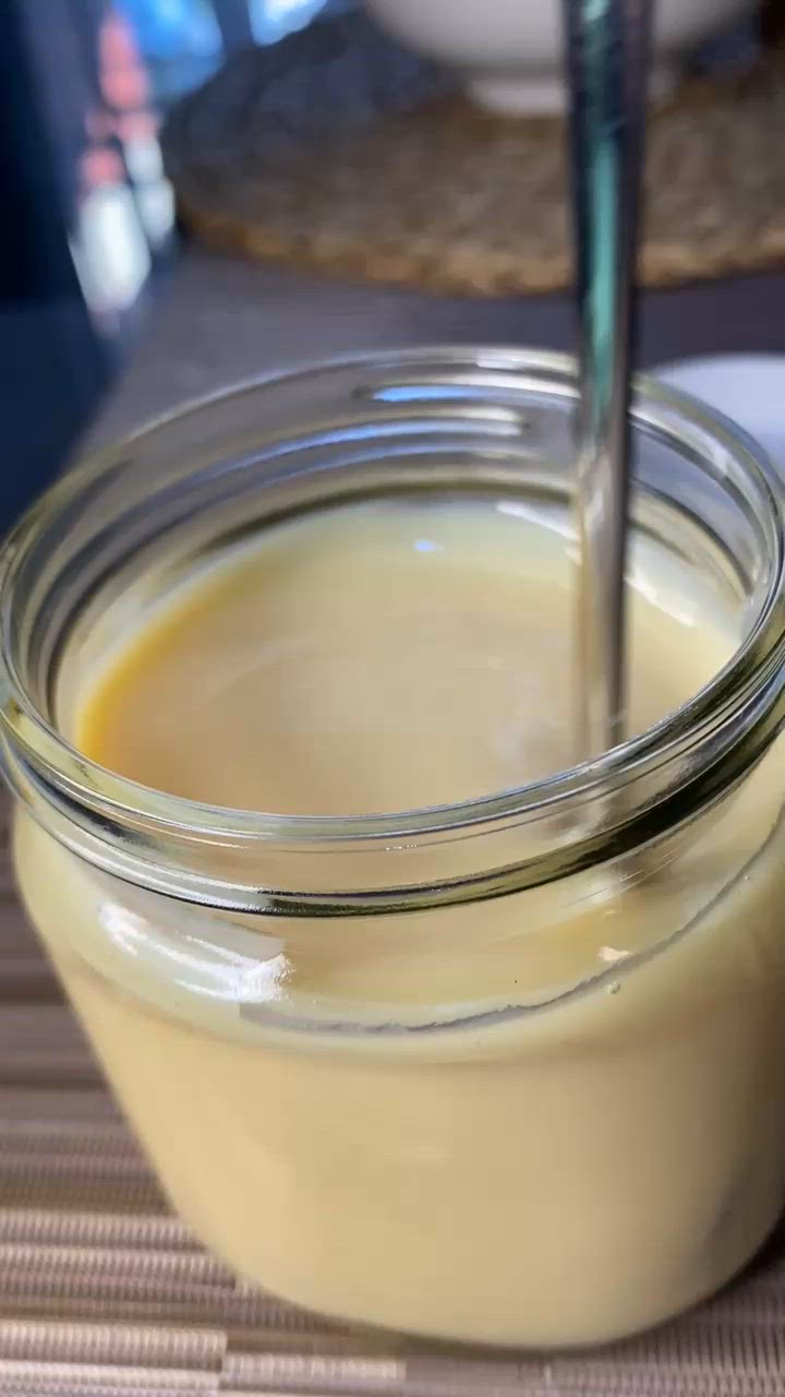 A picture of step 3 of Homemade Condensed milk.