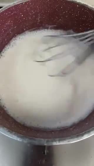 Gambar langkah 2 resipi Cream Brulee.