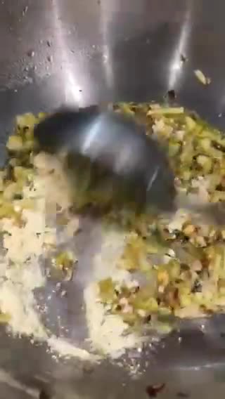 ढाबा स्टाइल पालक करी (Dhaba style palak curry recipe in hindi) रेसिपी चरण 3 फोटो