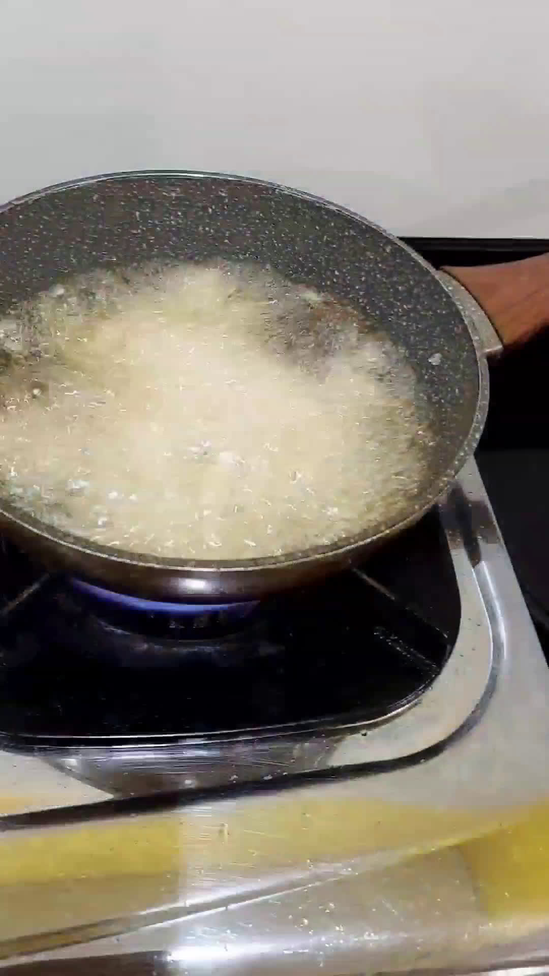 Foto langkah ke 1 dari resep 161. Kering Tempe Kriuk.