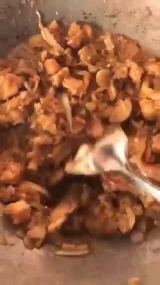 Foto langkah ke 6 dari resep Ayam Goreng Saus Mentega.