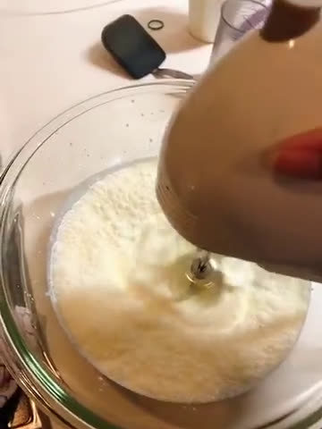 A picture of step 4 of Tiramisu.