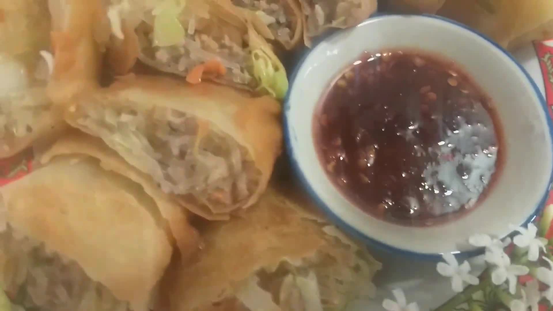 A picture of step 4 of Fried Spring Rolls.