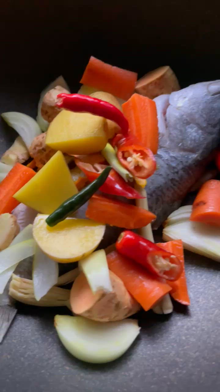 Gambar langkah 5 resipi Sea Bass | No Oil No Butter By Rabeya Khatun.