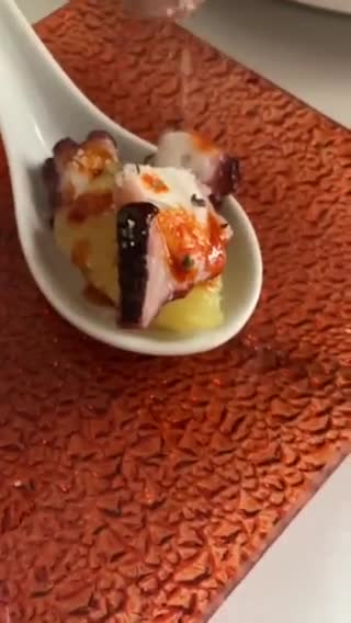 Foto del paso 10 de la receta: Tapa de pulpo a feira