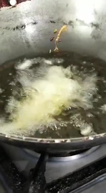 स्पाइसी जोधपुरी मिर्ची बड़ा (Spicy Jodhpuri mirchi bada recipe in hindi) रेसिपी चरण 7 फोटो