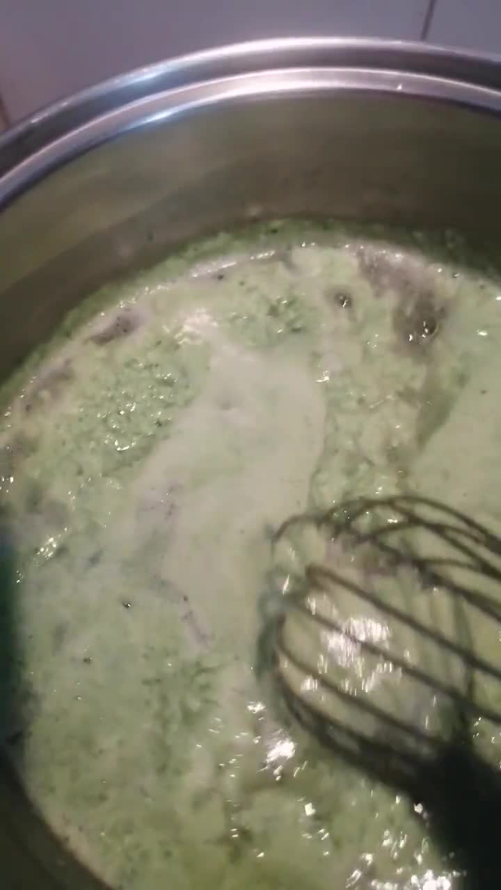 Foto langkah ke 3 dari resep Puding Lumut Daun Kelor Lapis Puding Mentega.