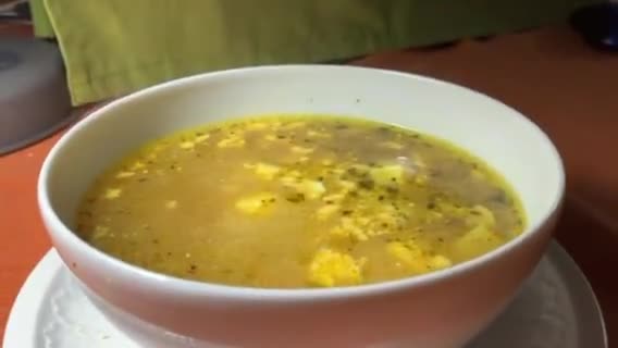 Foto del paso 5 de la receta: Caldo de gallina con fideos, para reanimarse y curarse