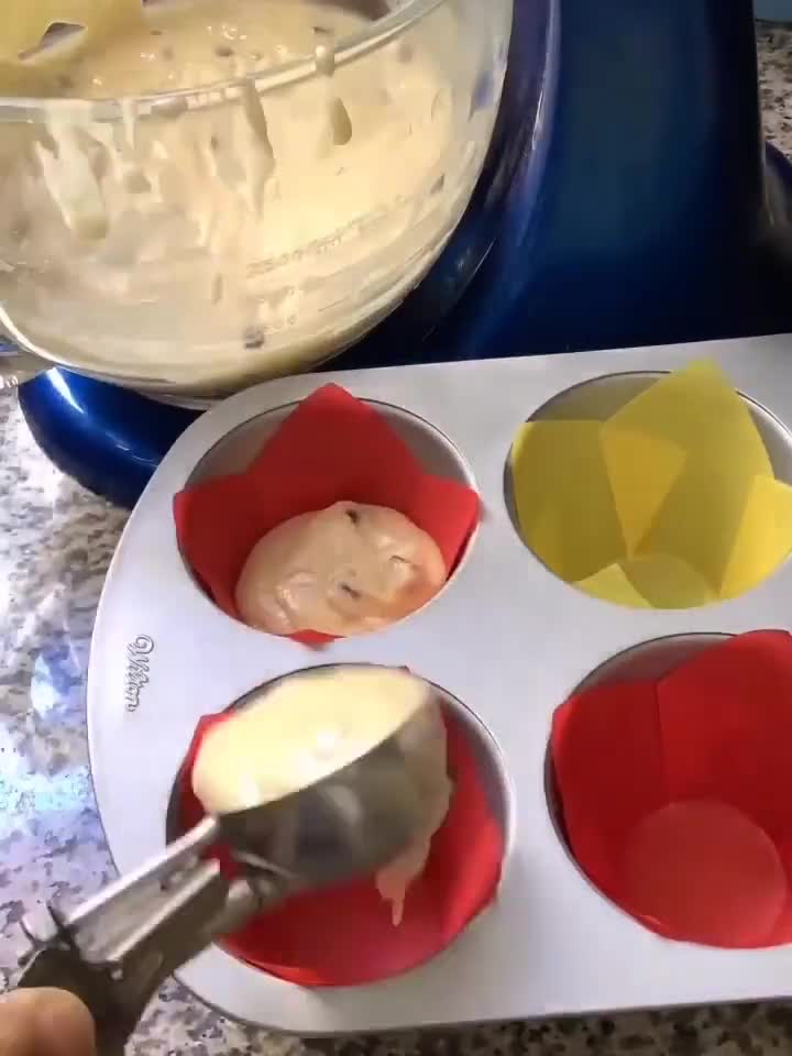 Une image de l'étape 2 de Muffins fête 🥳 le chocolat 🍫.