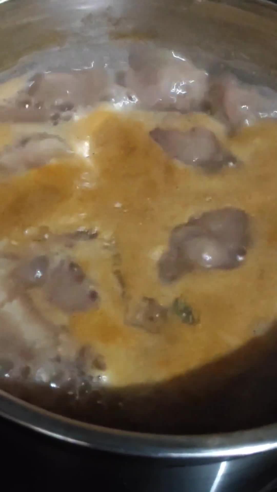Foto langkah ke 9 dari resep Sup Krim Kacang Merah Sayap Ayam.