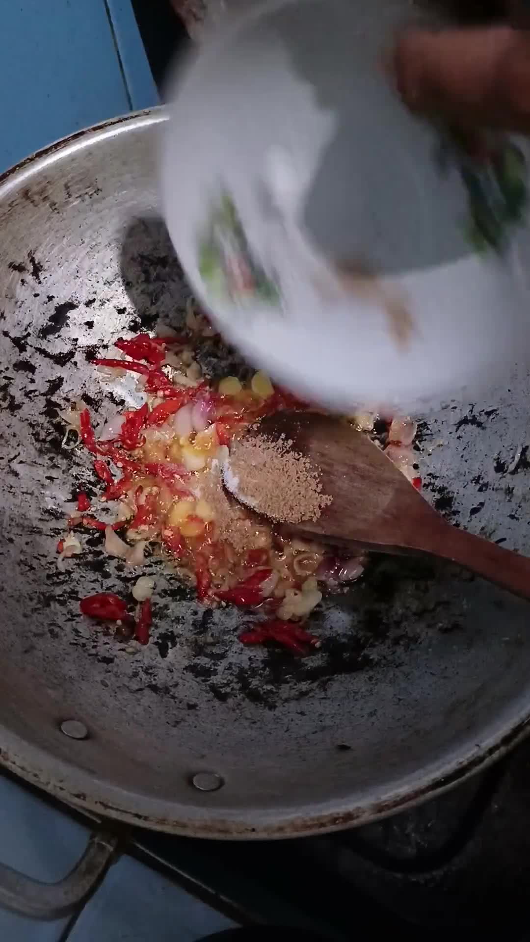 Foto langkah ke 5 dari resep Kicik telur.