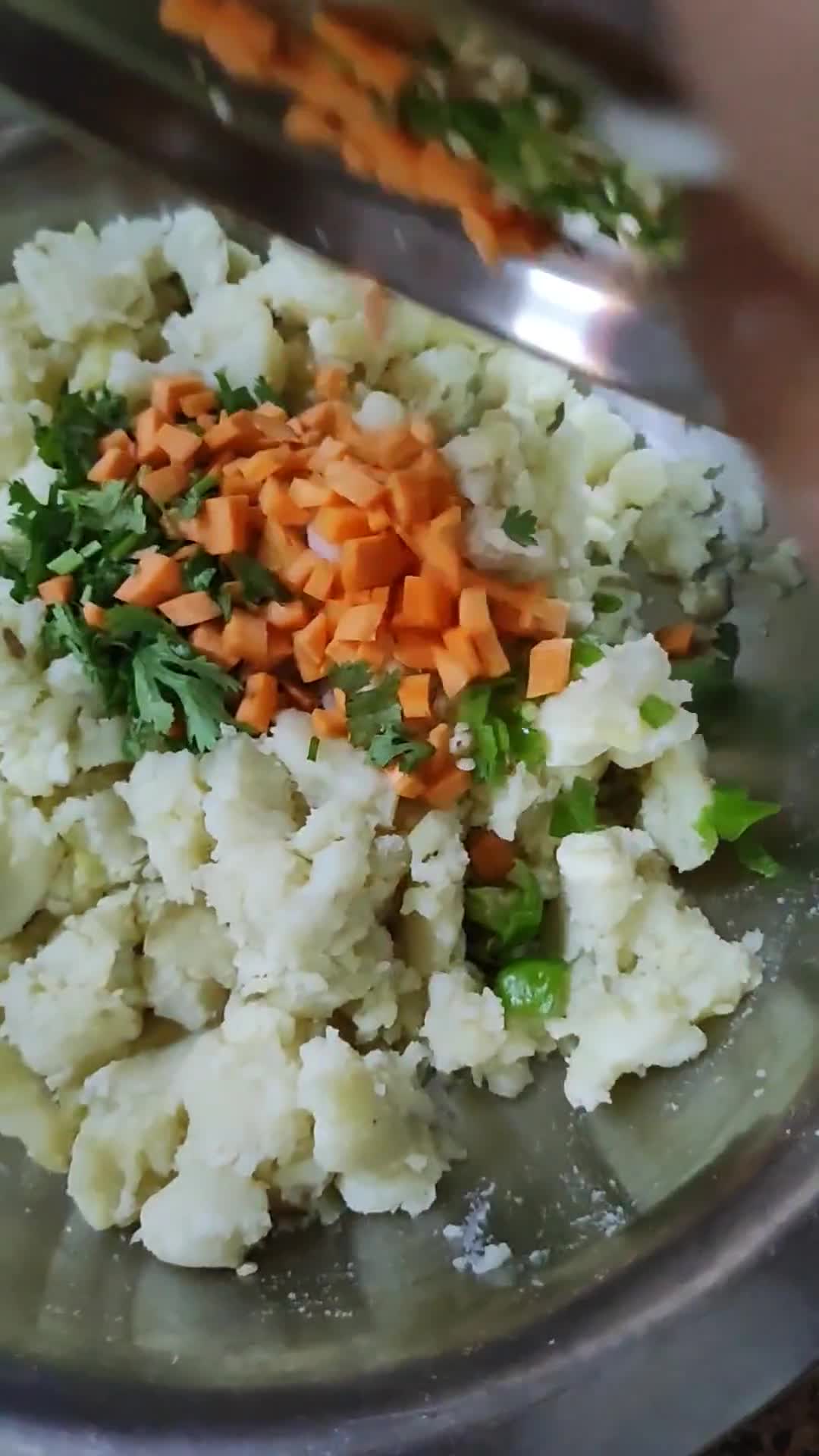 फलाहारी अप्पे (Falahari Appe recipe in hindi) रेसिपी चरण 1 फोटो