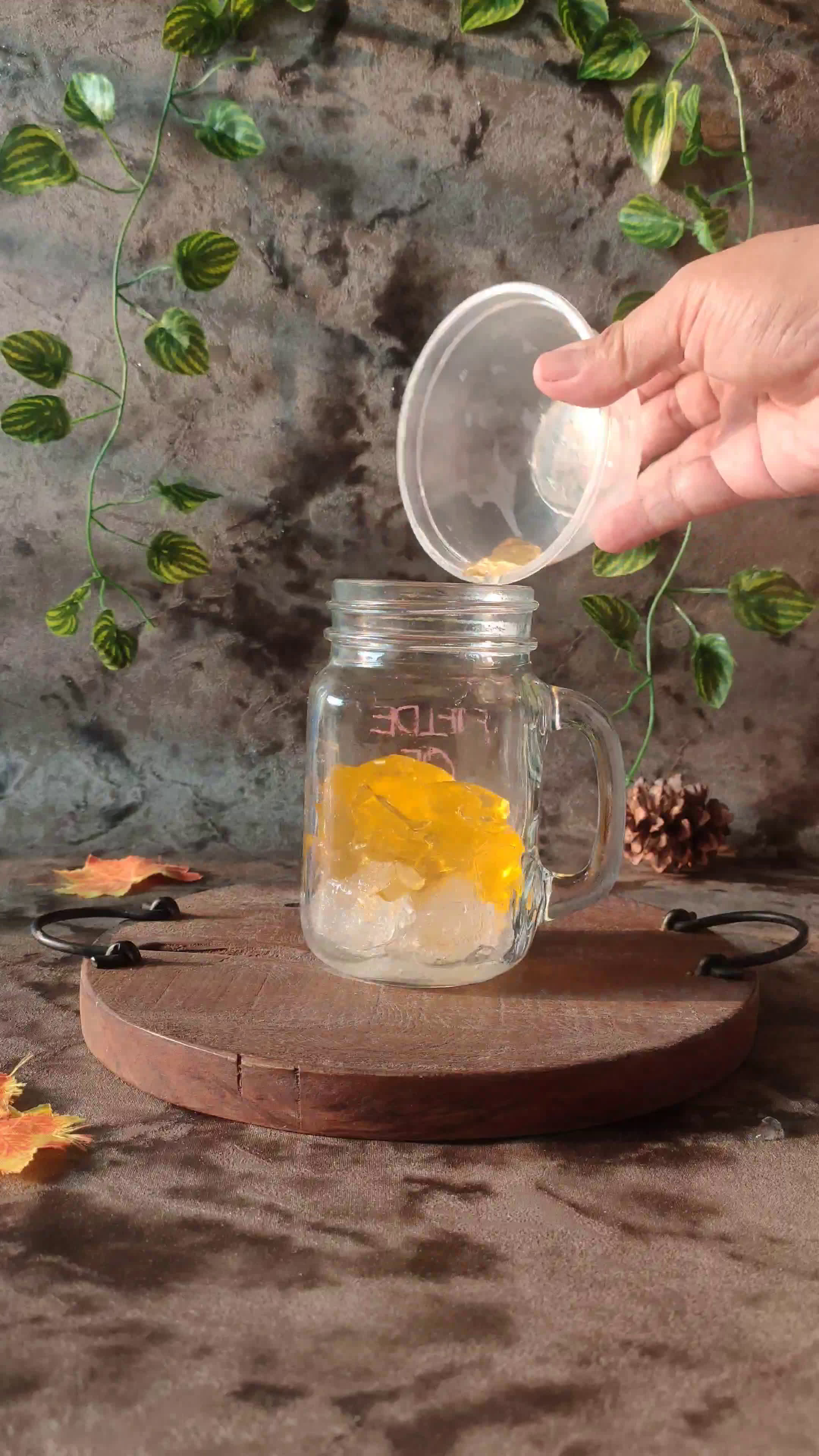 Foto langkah ke 3 dari resep Es Jelly Tape.