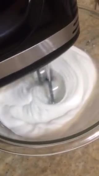 Foto del paso 4 de la receta: Budín de limón sin tacc 🍋🍋