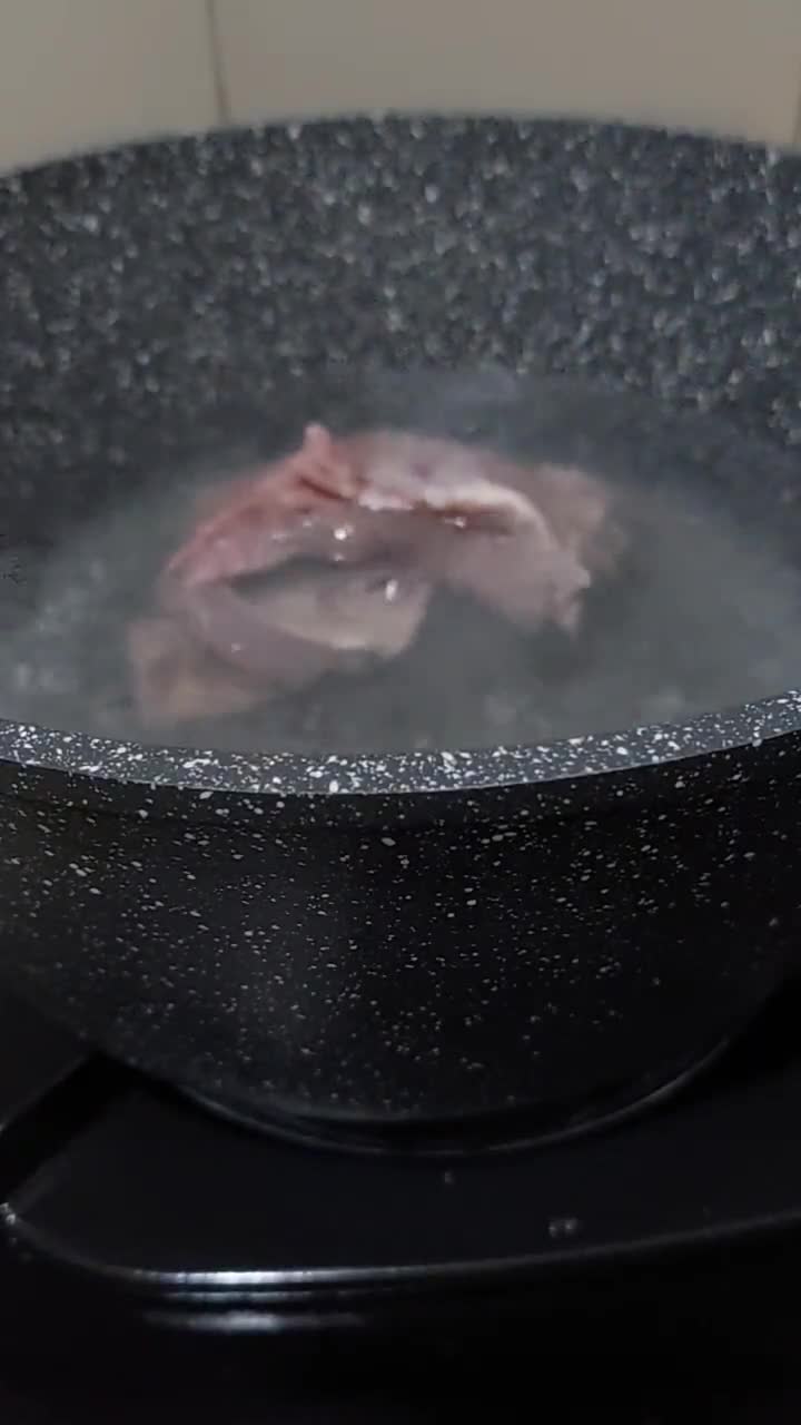 Foto langkah ke 2 dari resep Gepuk Daging Sapi Serundeng.