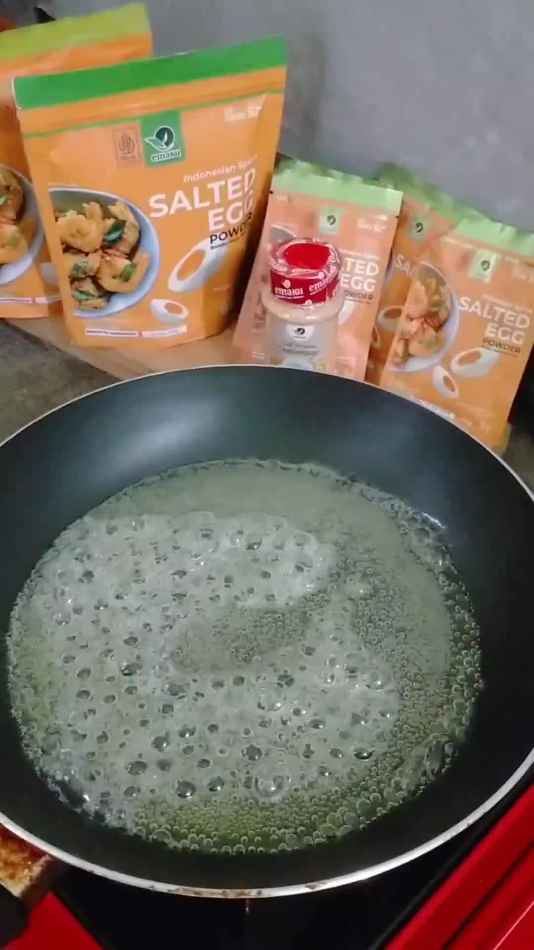 Foto langkah ke 2 dari resep Es Salted Egg Caramel Coffee.