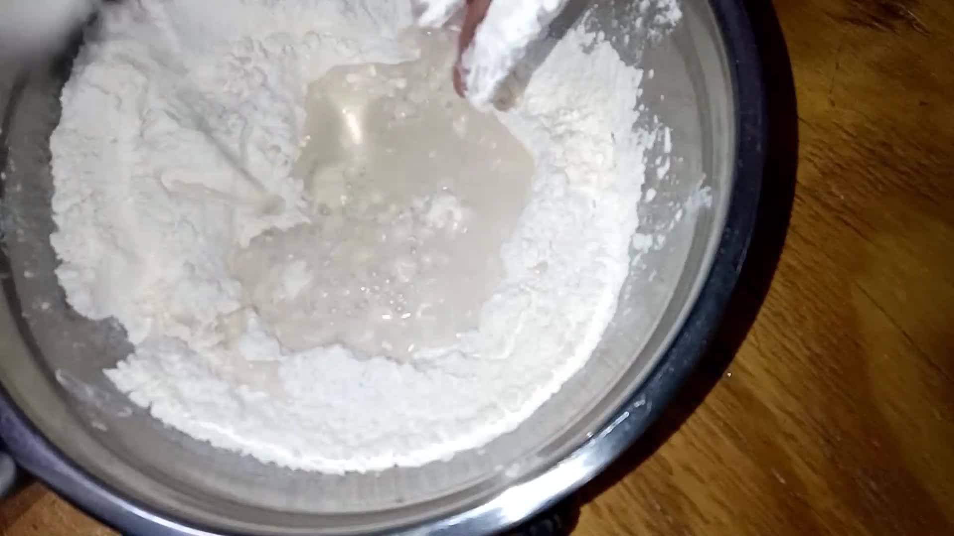 Foto del paso 3 de la receta: Bizcochitos de grasa hojaldrados
