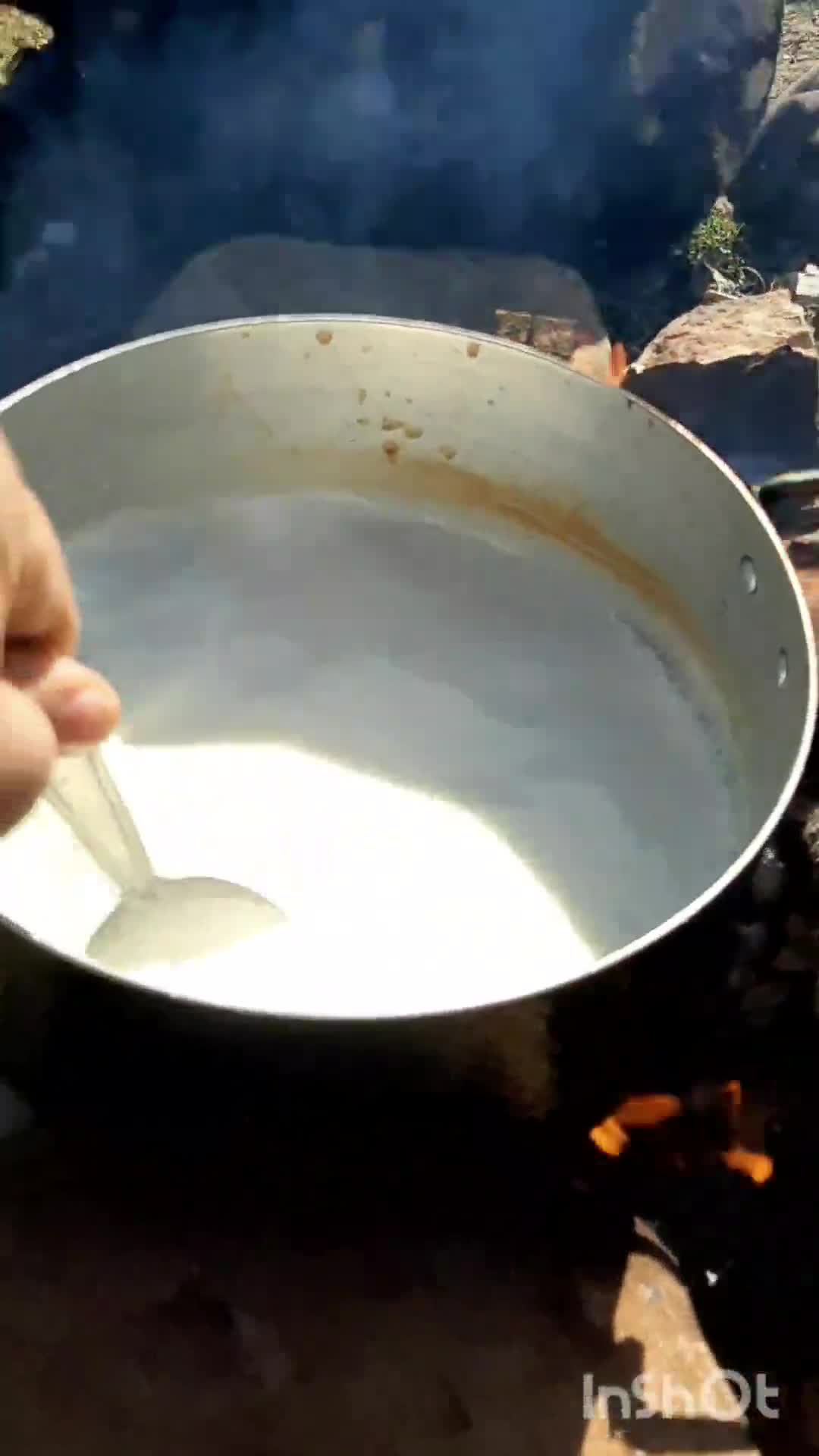 عکس مرحله 3 از دستور آش دوغ محلی😋