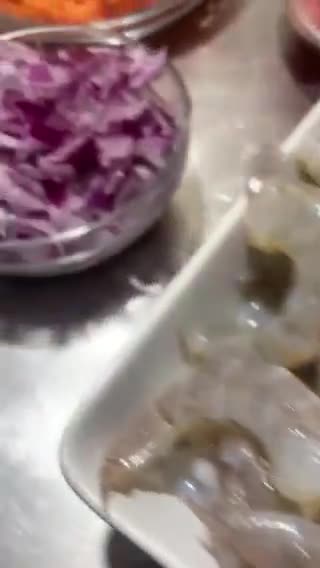 Foto del paso 1 de la receta: Ensalada 🥗 con Camarón 🍤