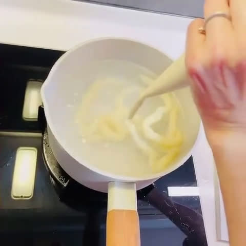 寵物鮮食🍽銀耳牛肉烏龍麵的食譜步驟1照片