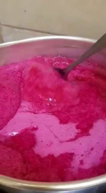Foto langkah ke 4 dari resep Puding Lumut Buah Naga.