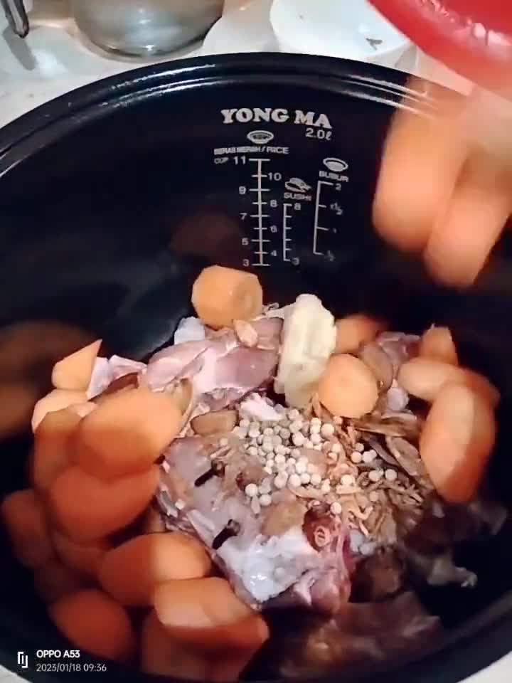 Foto langkah ke 2 dari resep Sop Iga.