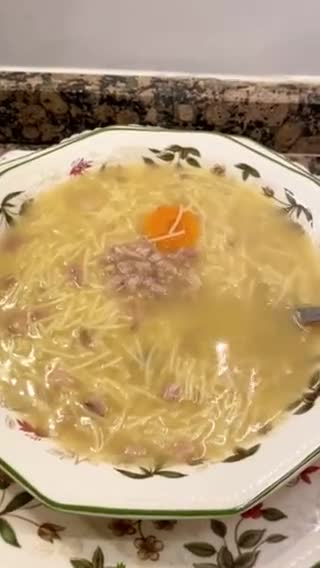 Foto del paso 10 de la receta: Caldo de gallina y pollo