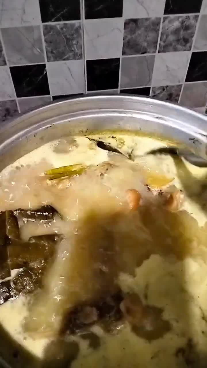 Foto langkah ke 9 dari resep Opor Ayam Merah.