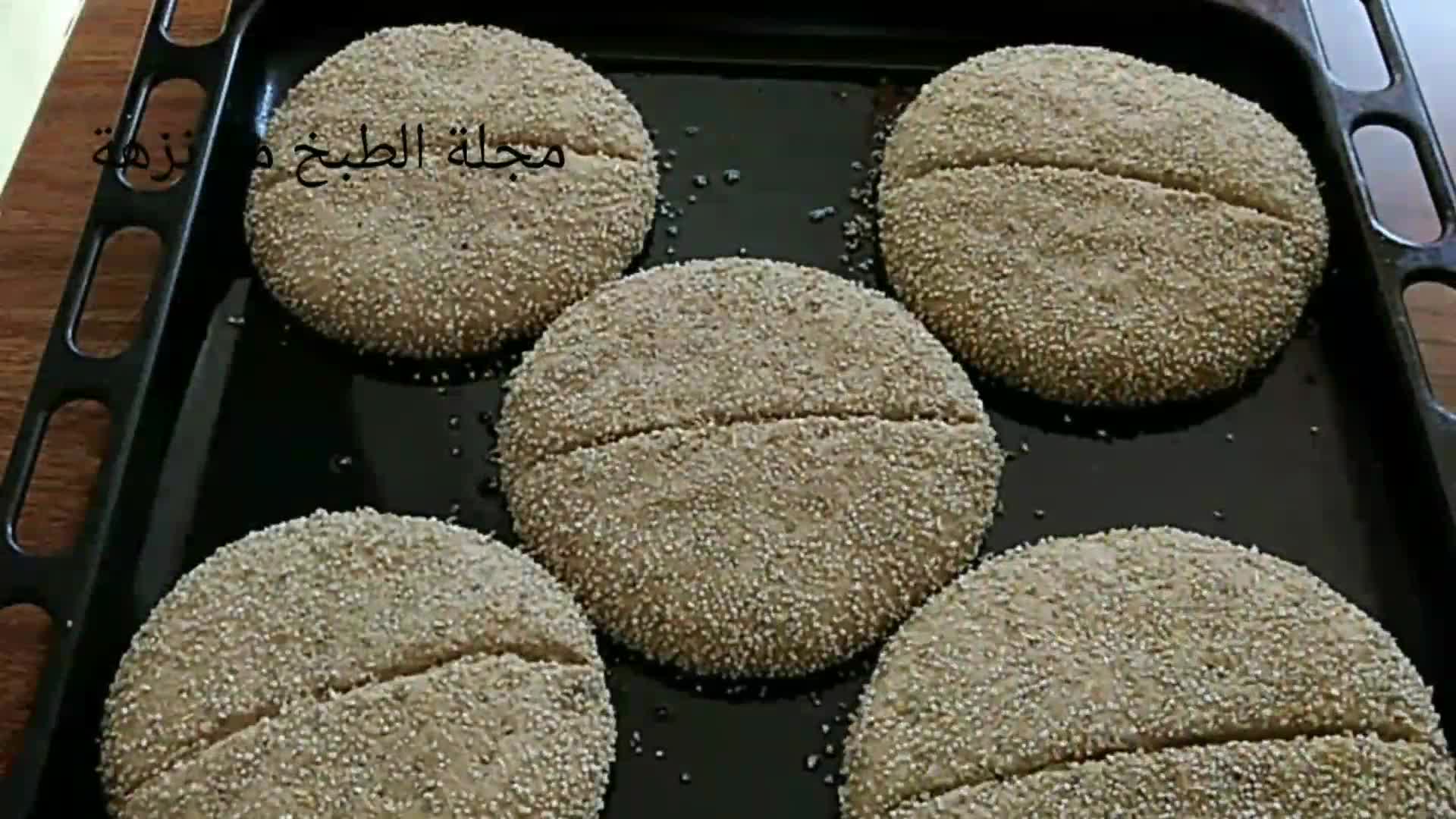 صورة لخطوة 5 من وصفة خبز دقيق الشعير