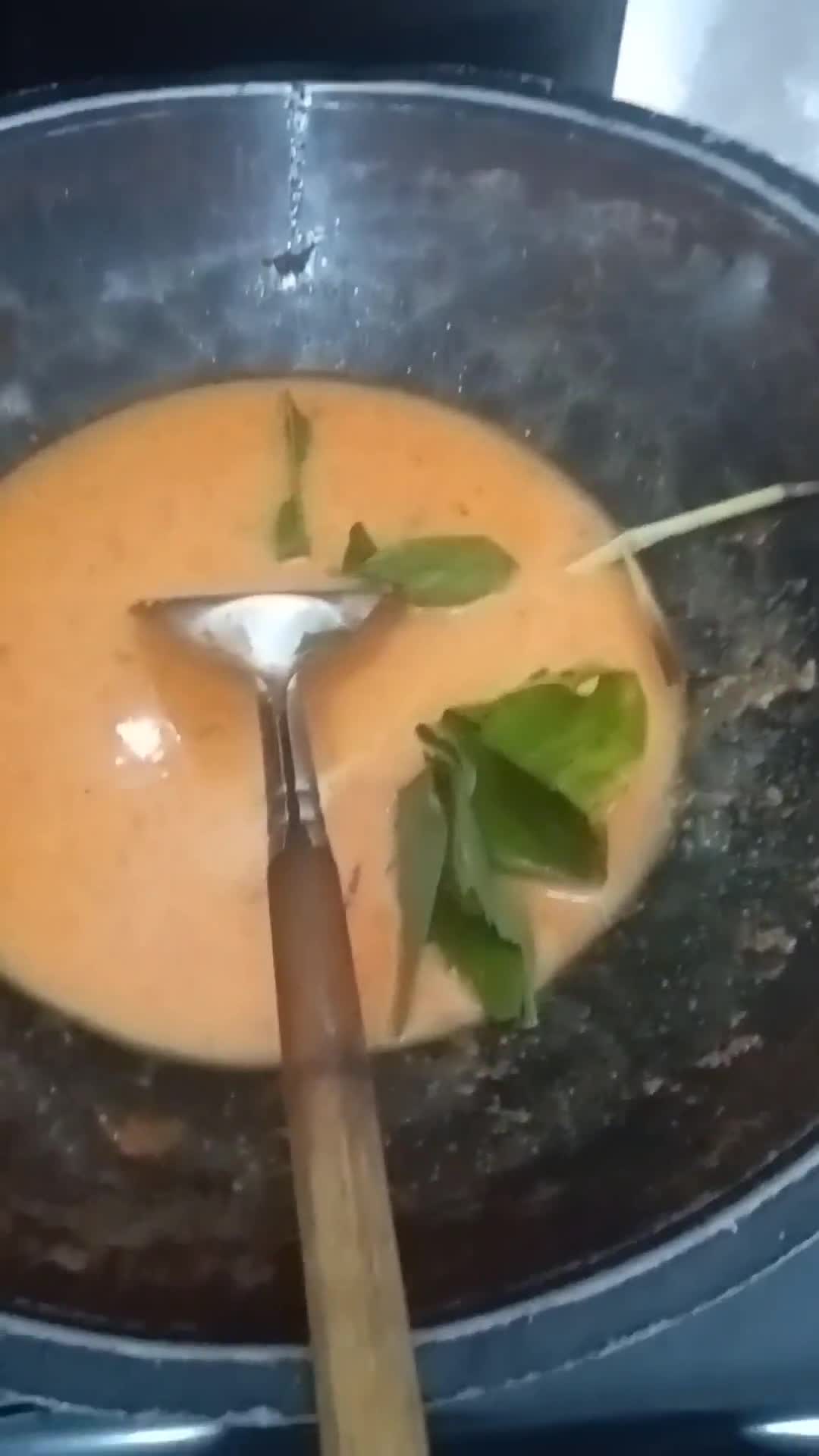 Foto langkah ke 5 dari resep Kerupuk kuah/ kerupuk leak.