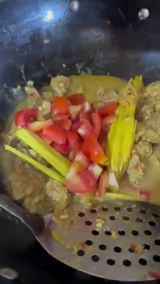 Foto langkah ke 6 dari resep Daging Woku.