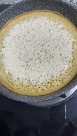 Foto langkah ke 5 dari resep Martabak Manis Guampang.