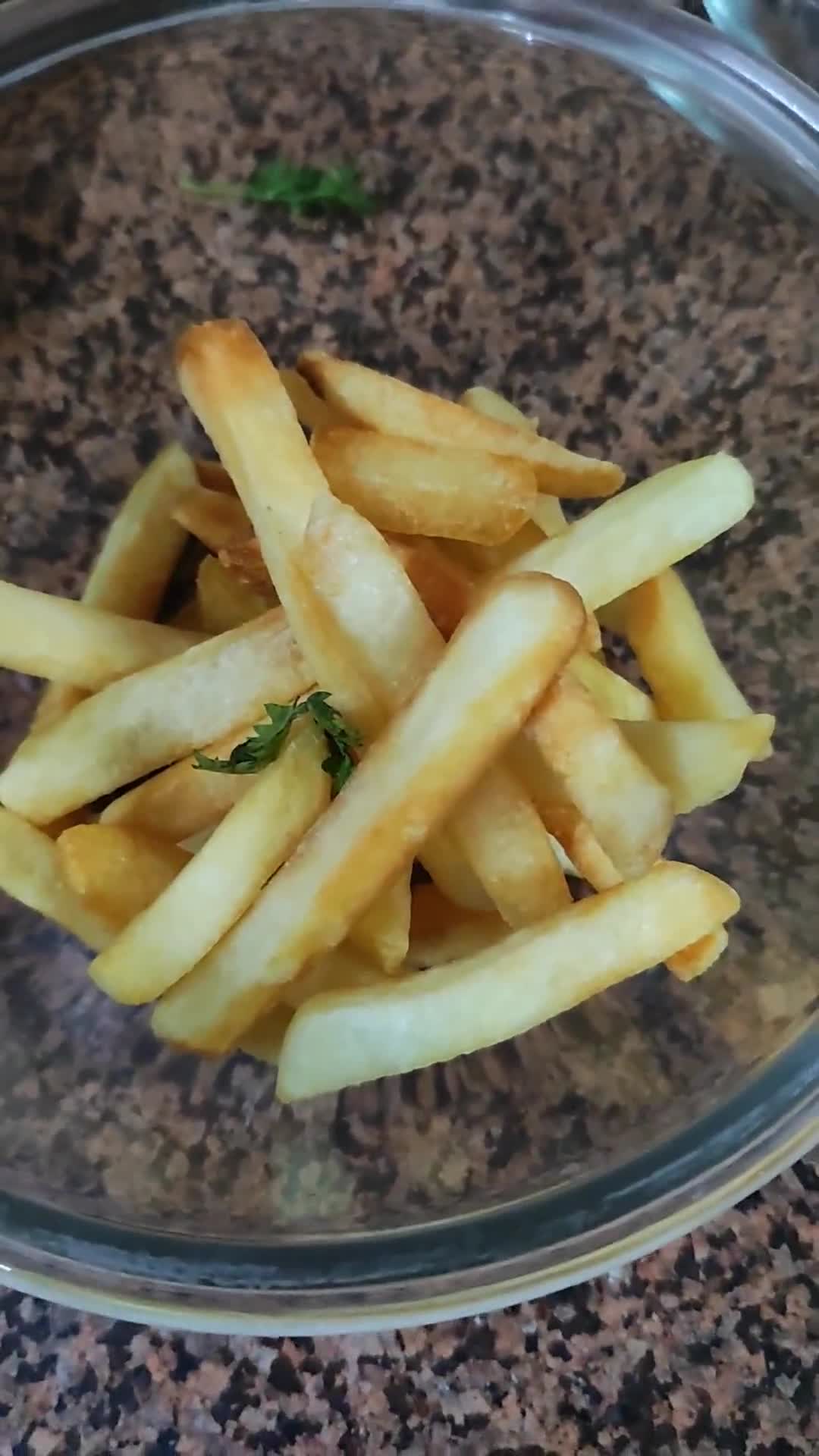 फ्रेंच फ्राइज़ सैंडविच (french fries sandwich recipe in hindi) रेसिपी चरण 1 फोटो