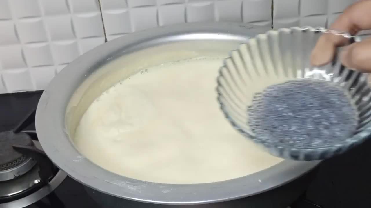 A picture of step 6 of Kesar Badam ka Sarbat.