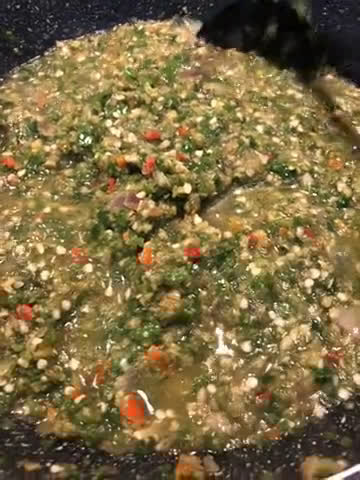 صورة لخطوة 2 من وصفة الفلفل الحار 🌶