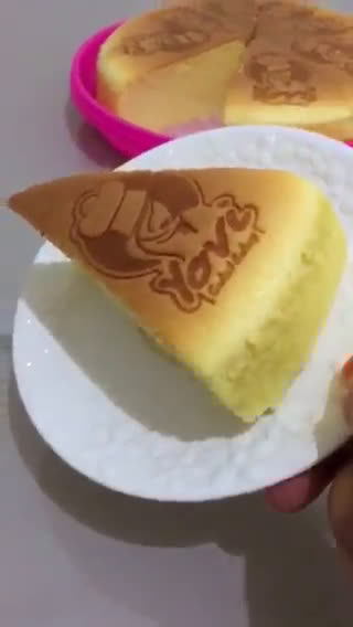 Foto langkah ke 9 dari resep Cheddar Cheese Cake.
