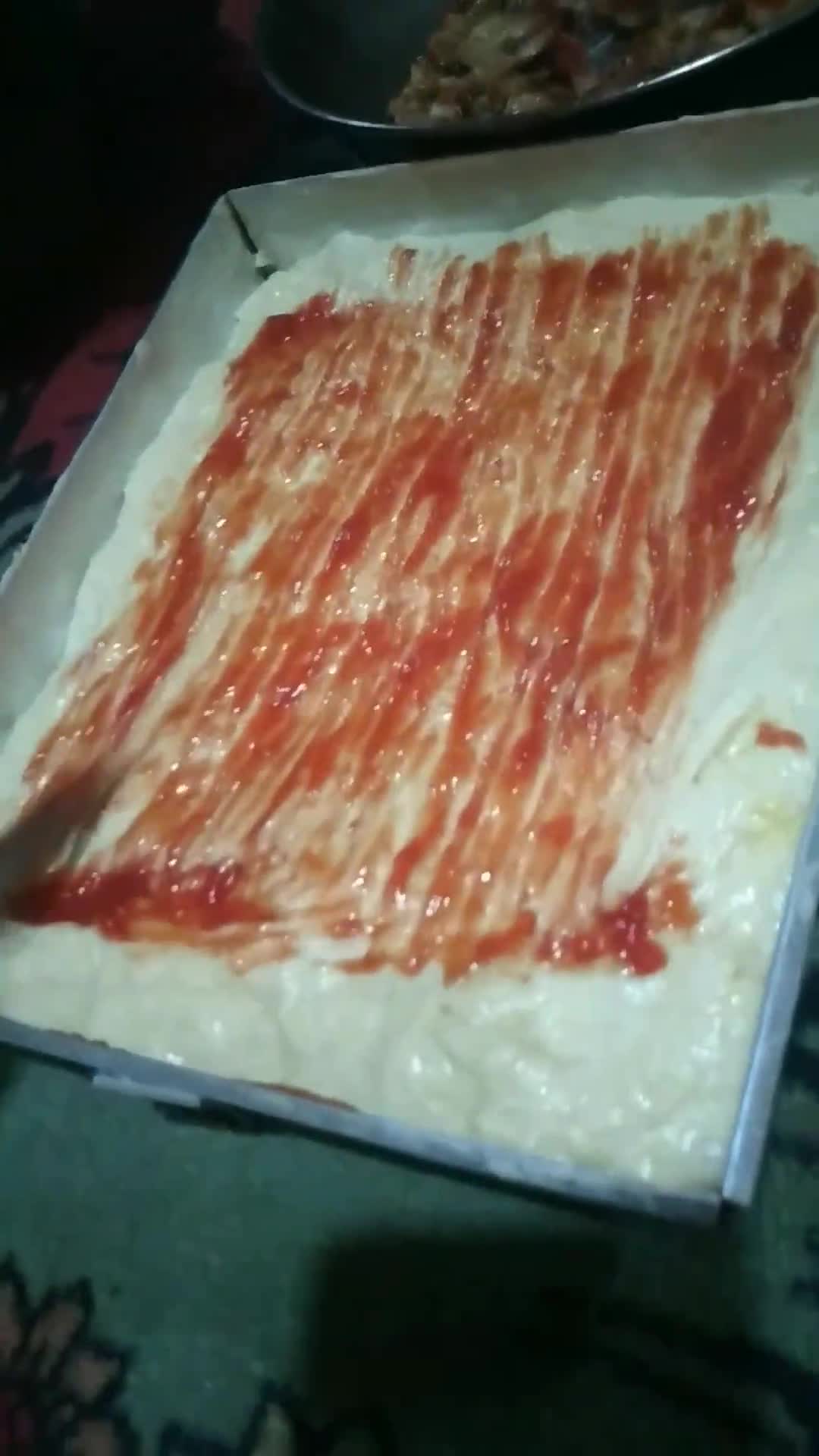Foto langkah ke 4 dari resep Pizza Jamur Mozarella (Kotak).