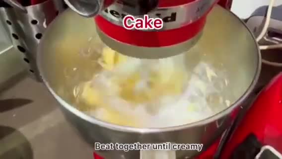 A picture of step 7 of Pineapple upside down cake.
