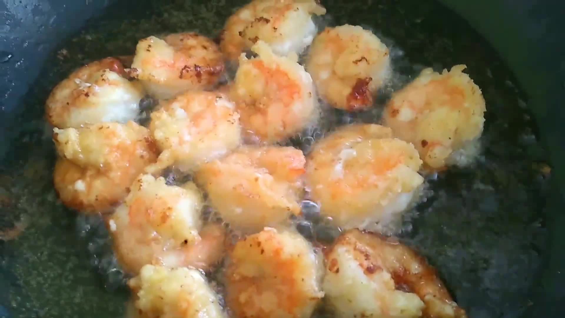Foto del paso 2 de la receta: Makis de Langostinos con Salsa Marinada Catalina 🍤 👍🇵🇪
