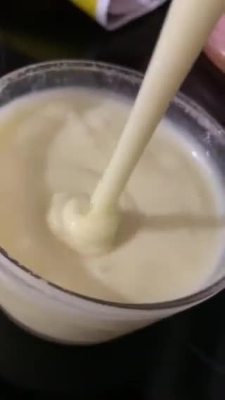 صورة لخطوة 2 من وصفة حليب محلى مكثف