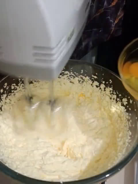 Gambar langkah 1 resipi Kek Oren Sedap.