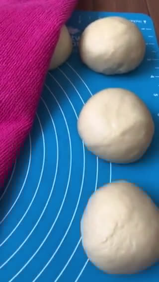 Foto langkah ke 2 dari resep CHOCOCHEESE STAR BREAD 🌟 🥯 🌟.