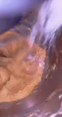 صورة لخطوة 4 من وصفة كوكيز نيويورك