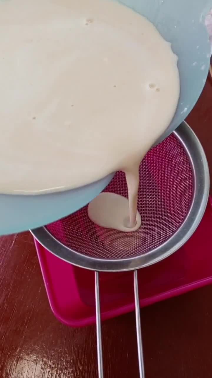 Foto langkah ke 3 dari resep Crunchy Pandan Crepes Teflon (Leker).