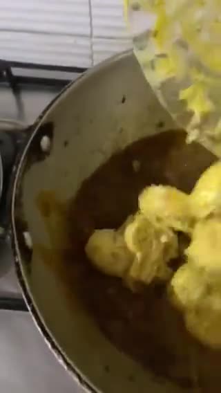 मशरुम की सूखी सब्ज़ी (Mushroom ki sukhi sabzi recipe in Hindi) रेसिपी चरण 5 फोटो