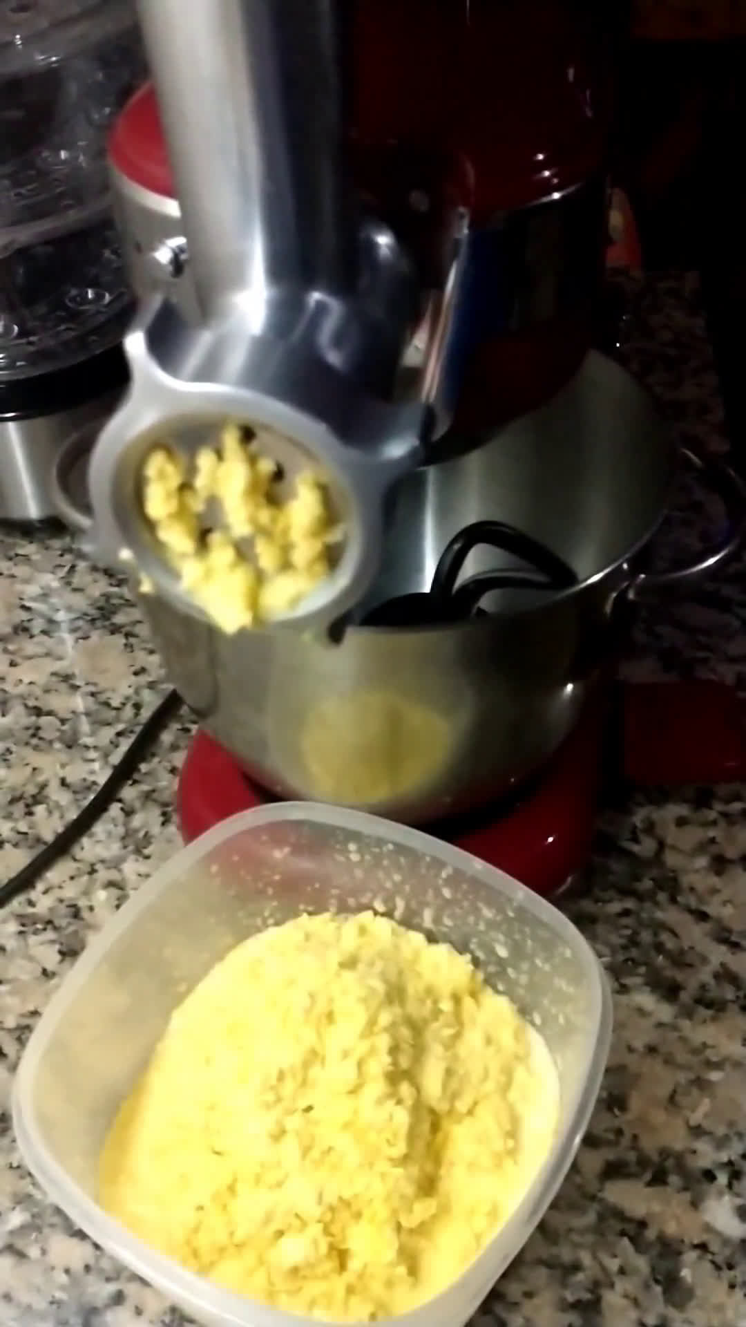 Foto del paso 2 de la receta: Chipa Guazú o Pastel de Choclo 🌽🌽