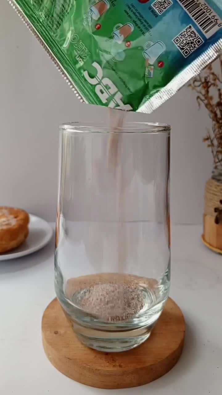 Foto langkah ke 1 dari resep Es Kopi Klepon.